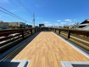 LINE_ALBUM_トレーラー 店舗用_260509_8